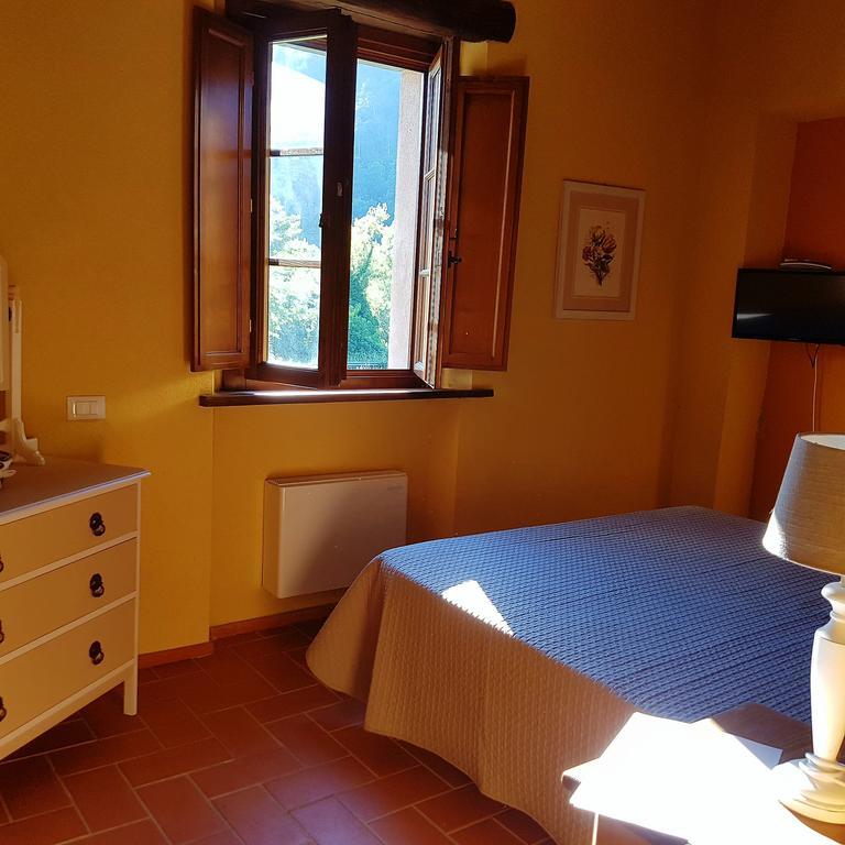 La Peschiera Sul Vara B&B Sesta Godano Экстерьер фото