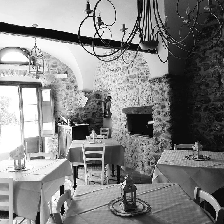 La Peschiera Sul Vara B&B Sesta Godano Экстерьер фото